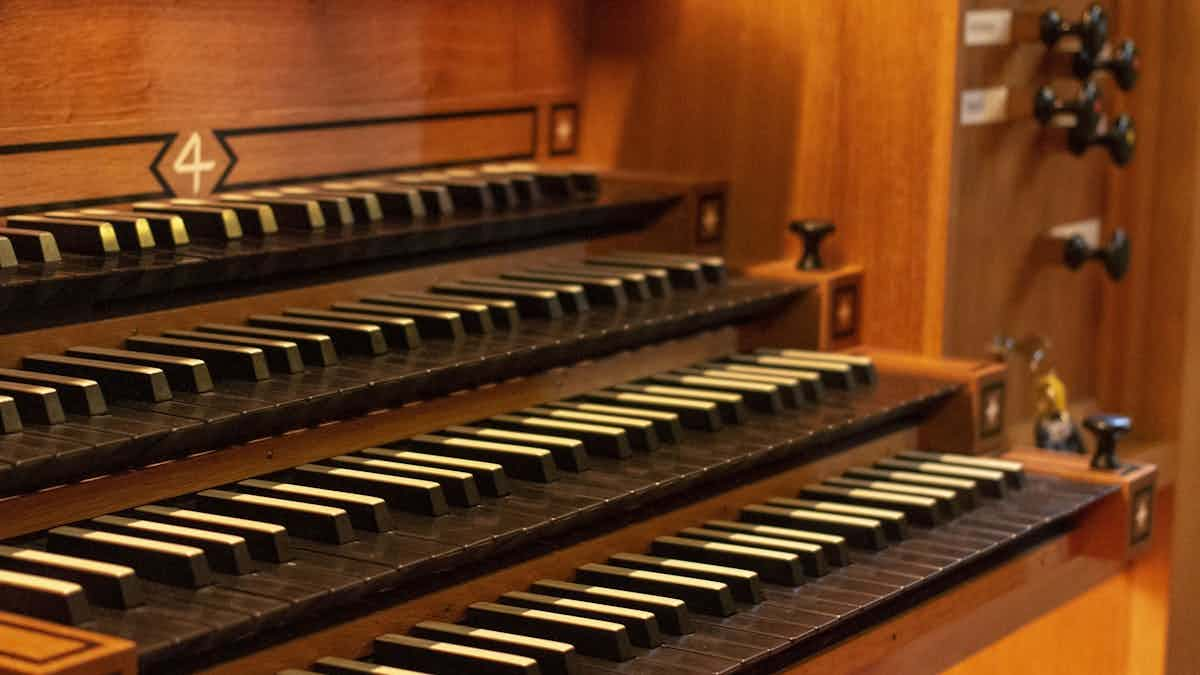 Konzert an der Französischen Orgel