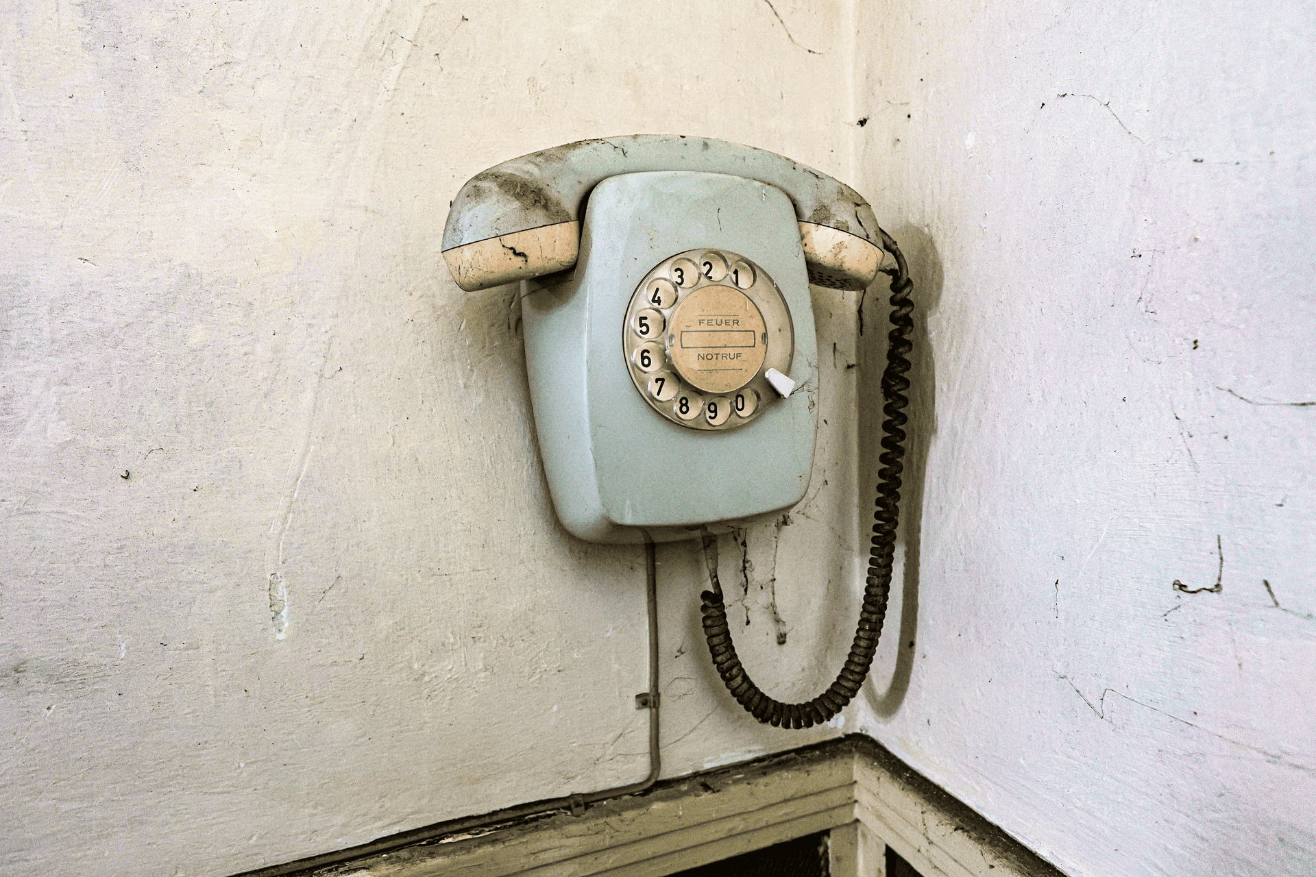 komprimiert FAQs RP Remagen Hotel Rheingold-Bellevue Rolandseck Roland Rossner 38624p 065626 komprimiert FAQs RP Remagen Hotel Rheingold-Bellevue Rolandseck Roland Rossner 38624p 065626